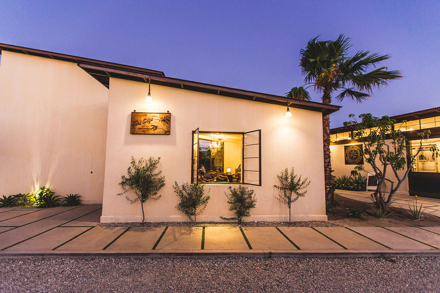 Outside view of Self Edge Mexico.