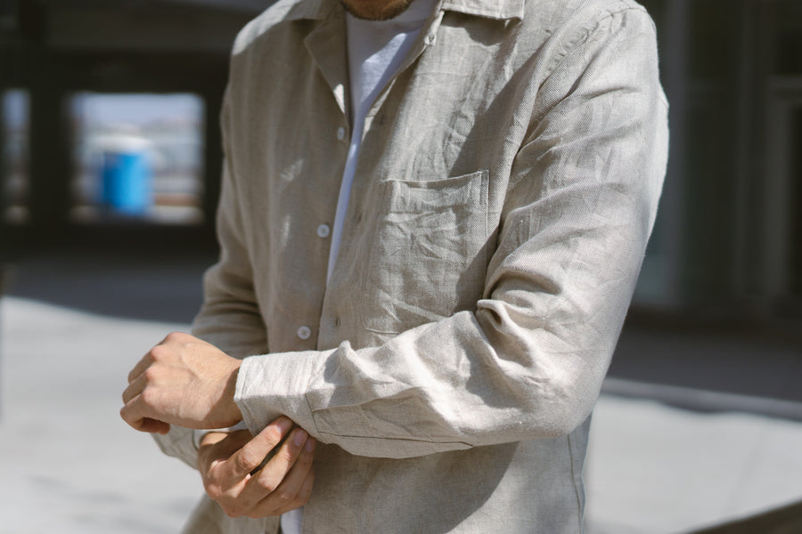 A detailed look at the shirt texture.