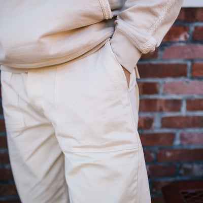 A close up shot of the color blocking on the pants.