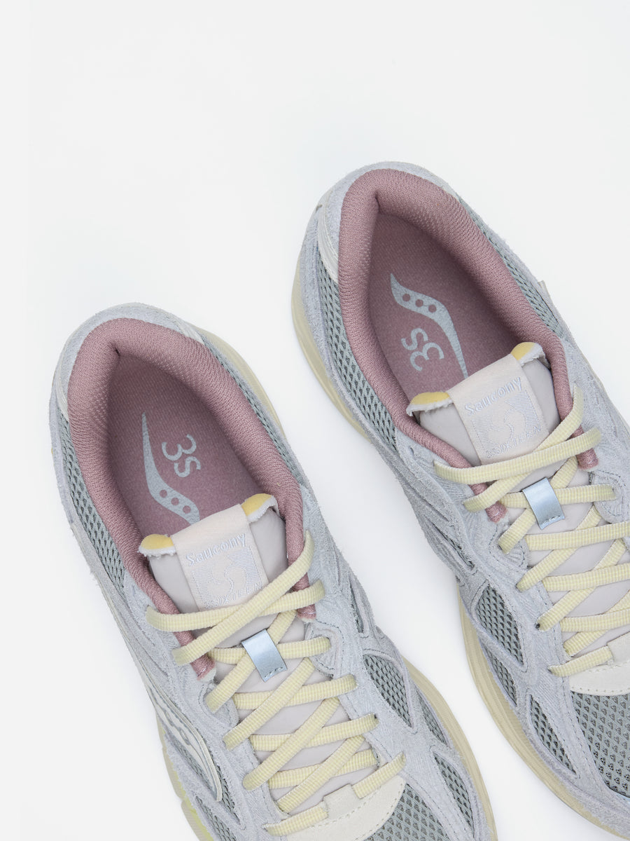 Saucony for 3sixteen ~ Guide v7.3s - Graphite