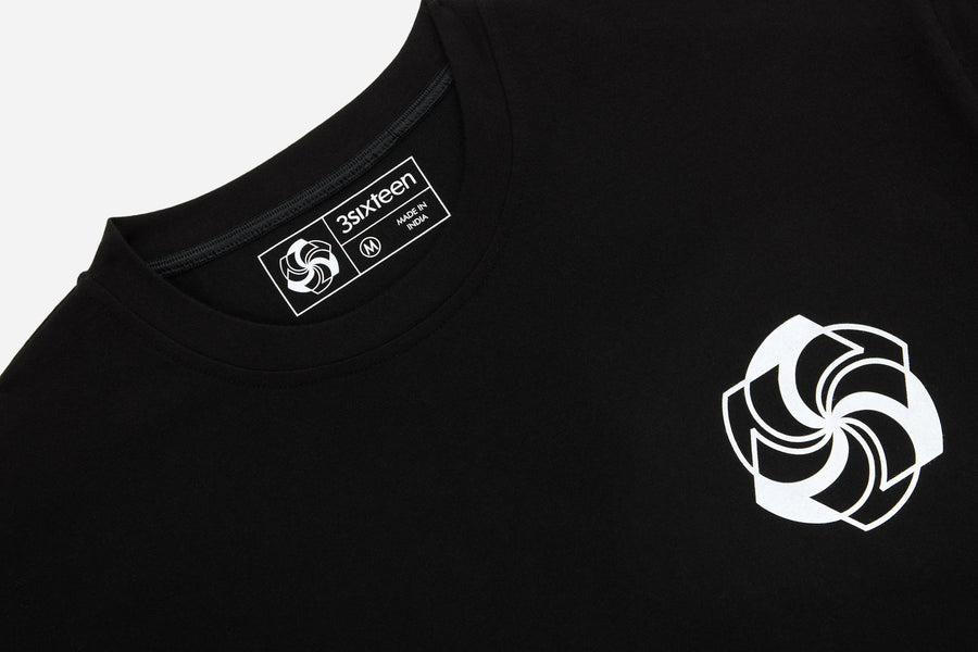 Training Tee ~ Black/Logo