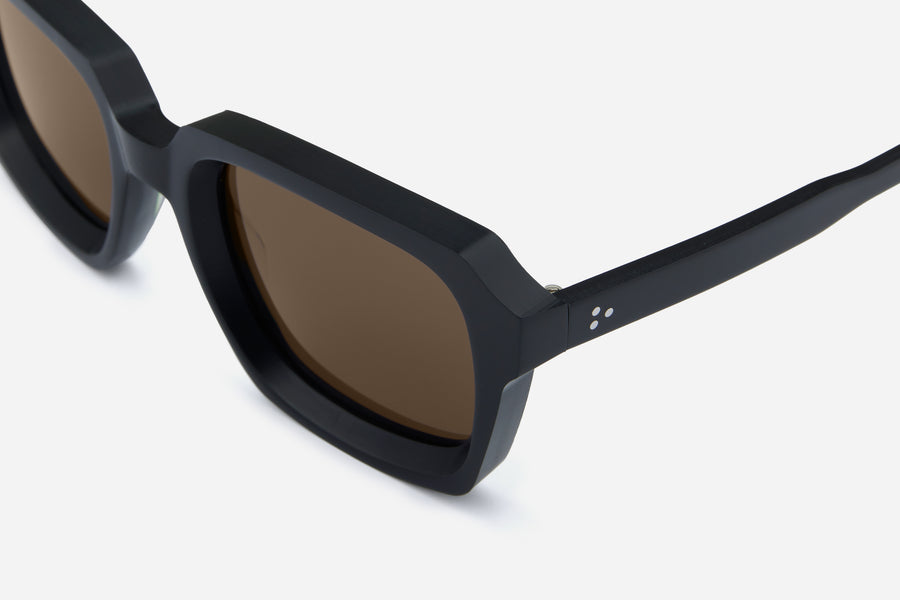 Square - SP-02 ~ Black/Brown