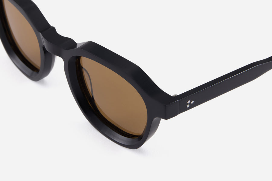 Geometric - SP-05 ~ Black/Tobacco