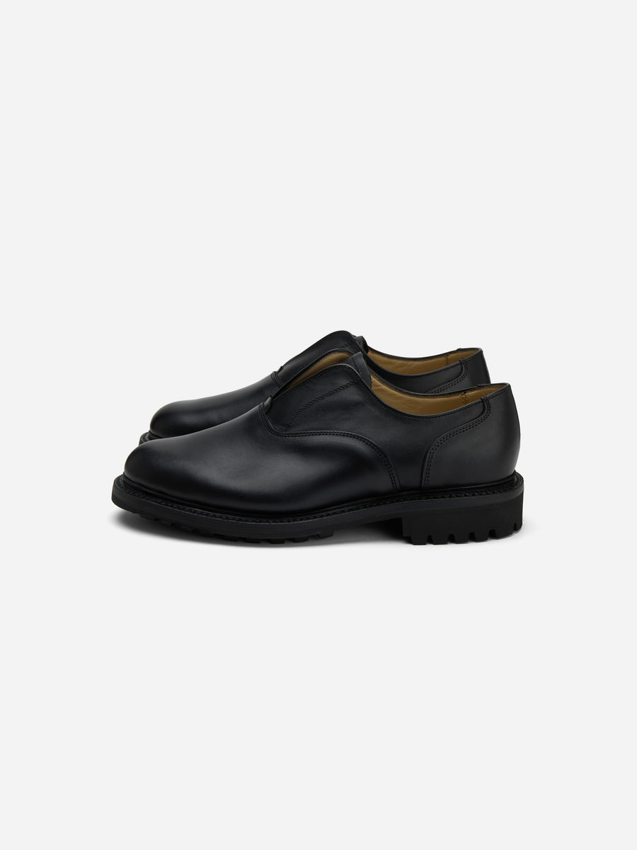Laceless Oxford ~ Black Waxy Leather