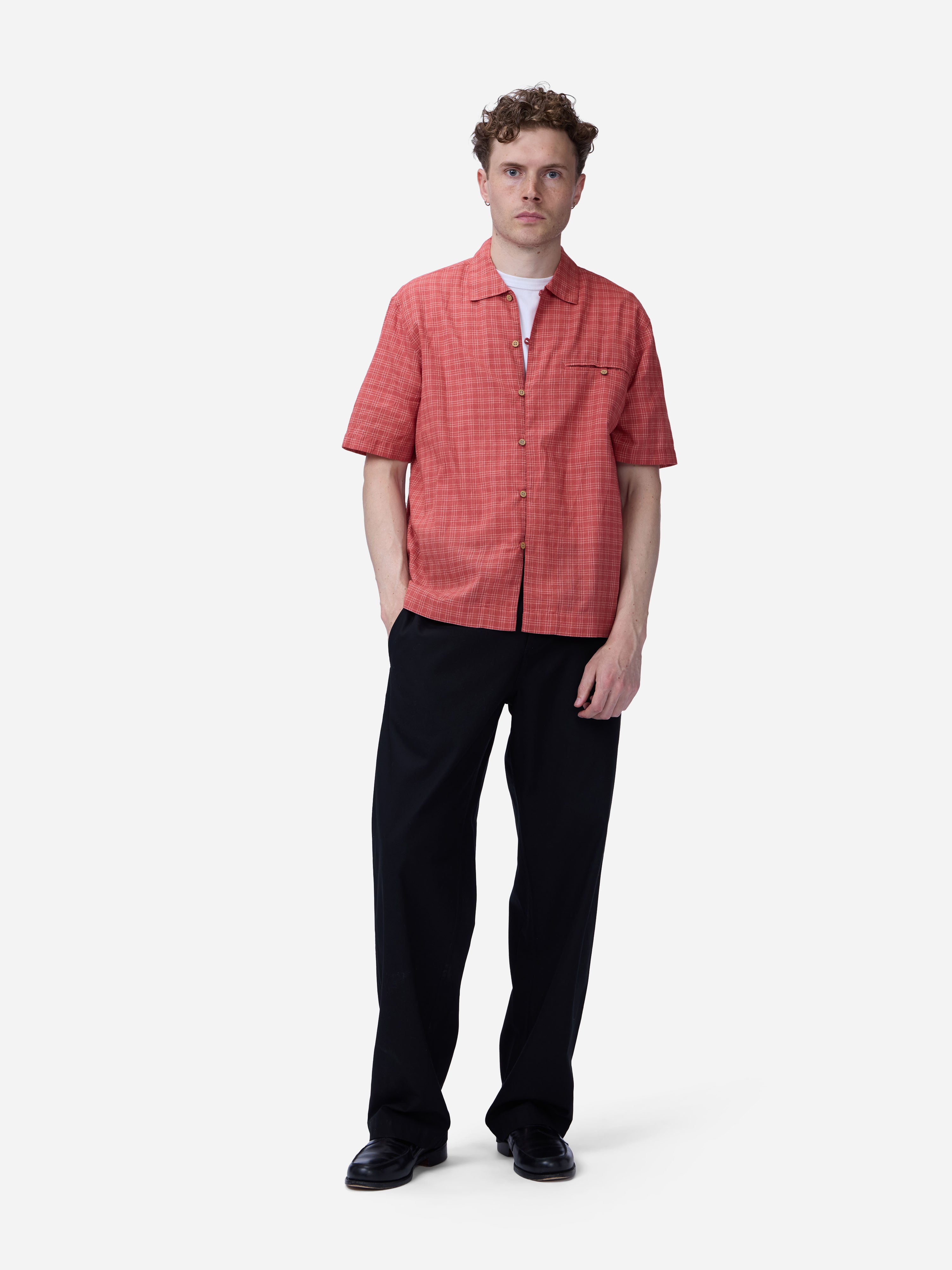 Short Sleeve Loop Shirt ~ Red Microcheck – 3sixteen