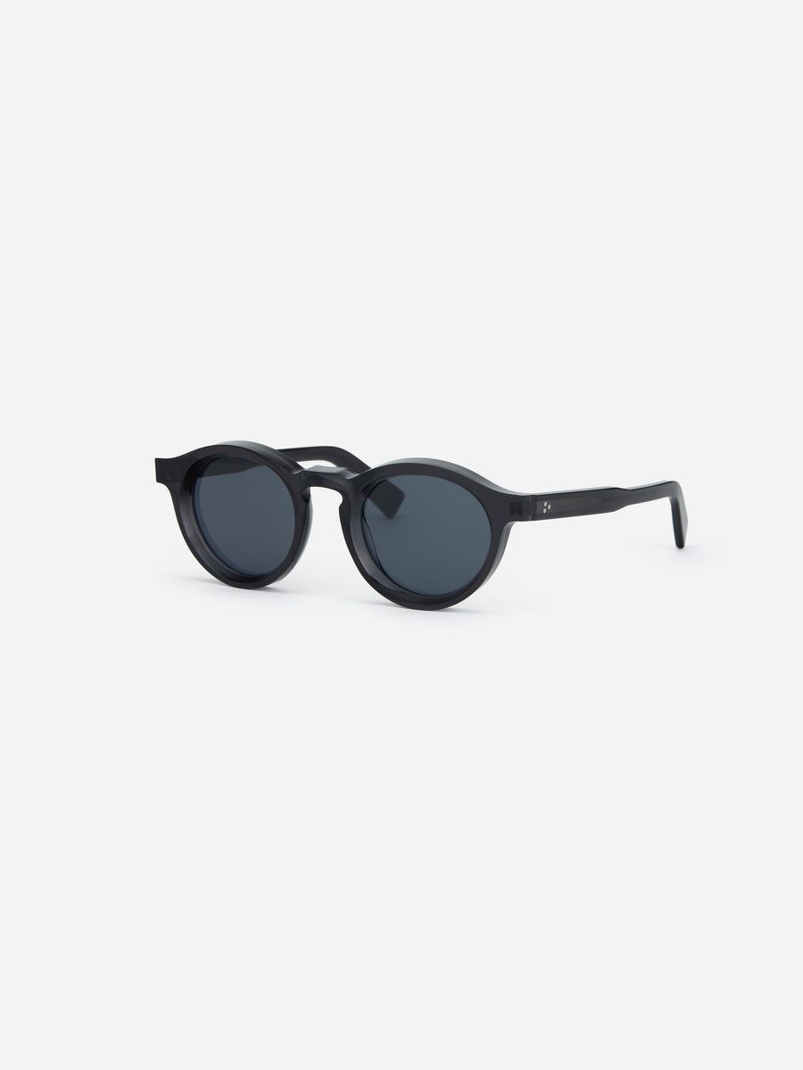 P3 Round - SP-01 ~ Charcoal/Grey