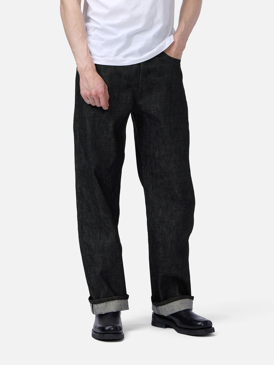 RS-203x ~ Relaxed Straight ~ Black/White