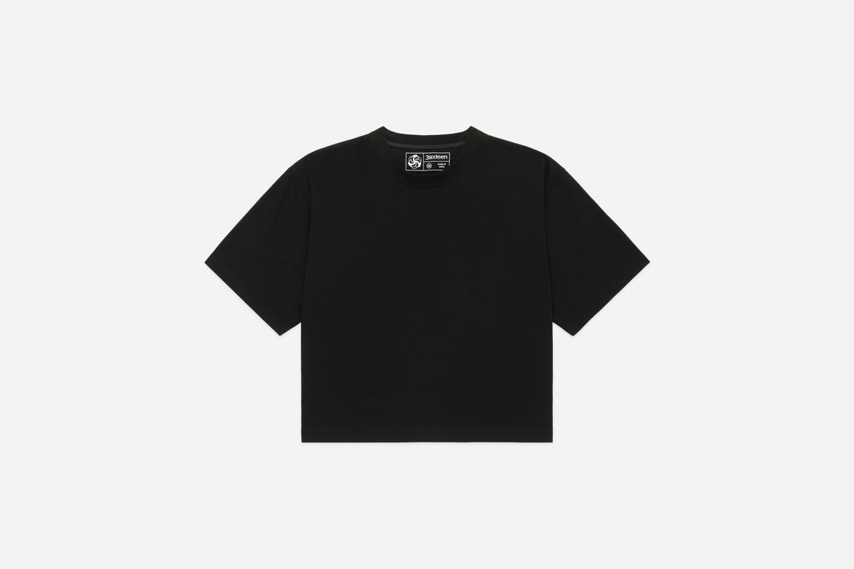 3S-06JUNE25_CROPPED_TEE_BLACK-