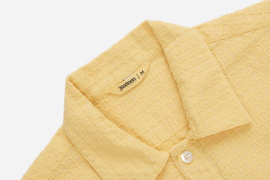 Resort Shirt ~ Sunflower Geo Weave