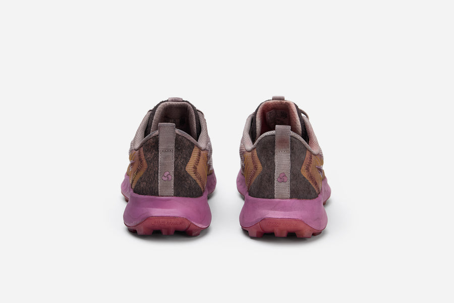 Saucony for 3sixteen ~ Peregrine 15 - Rubia