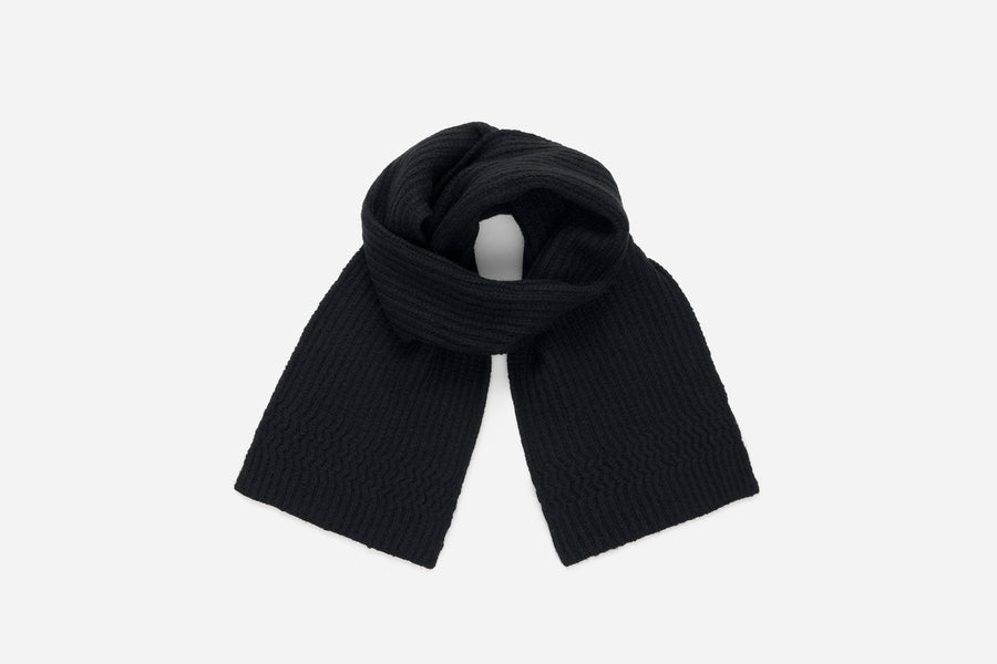Alpaca Rib Scarf ~ Black