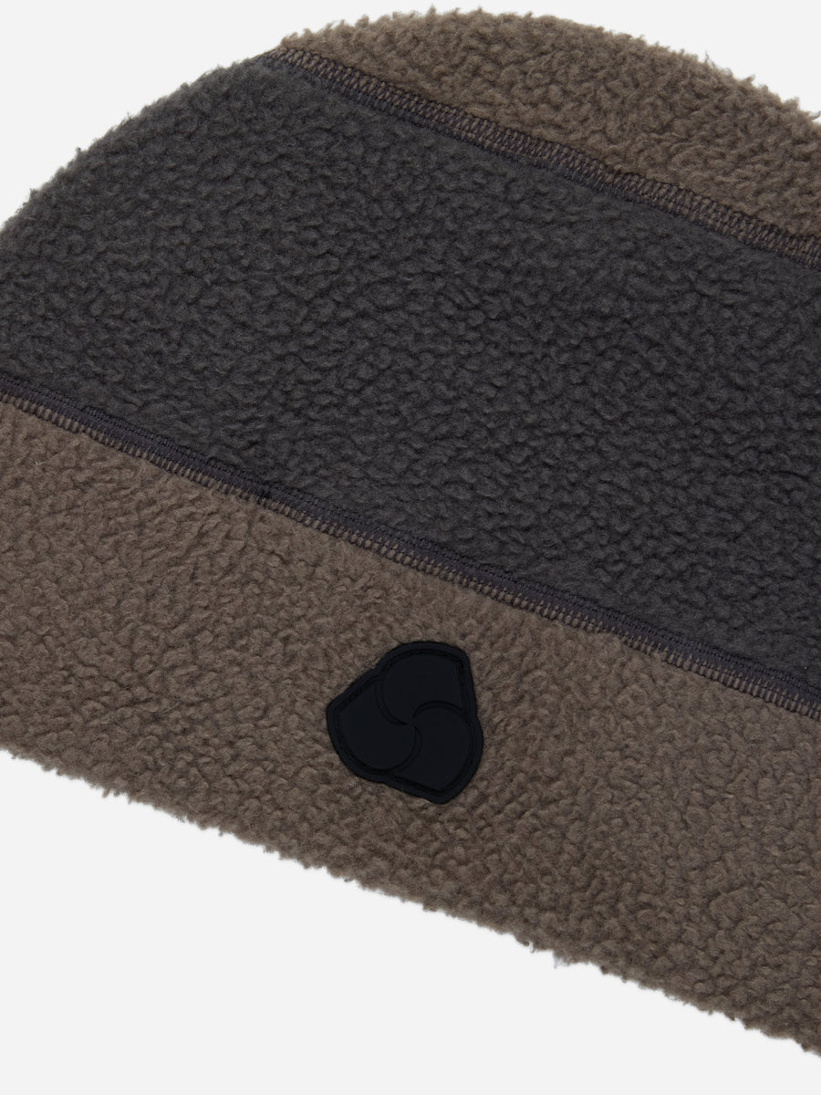 Fleece Beanie ~ Charcoal/Tan