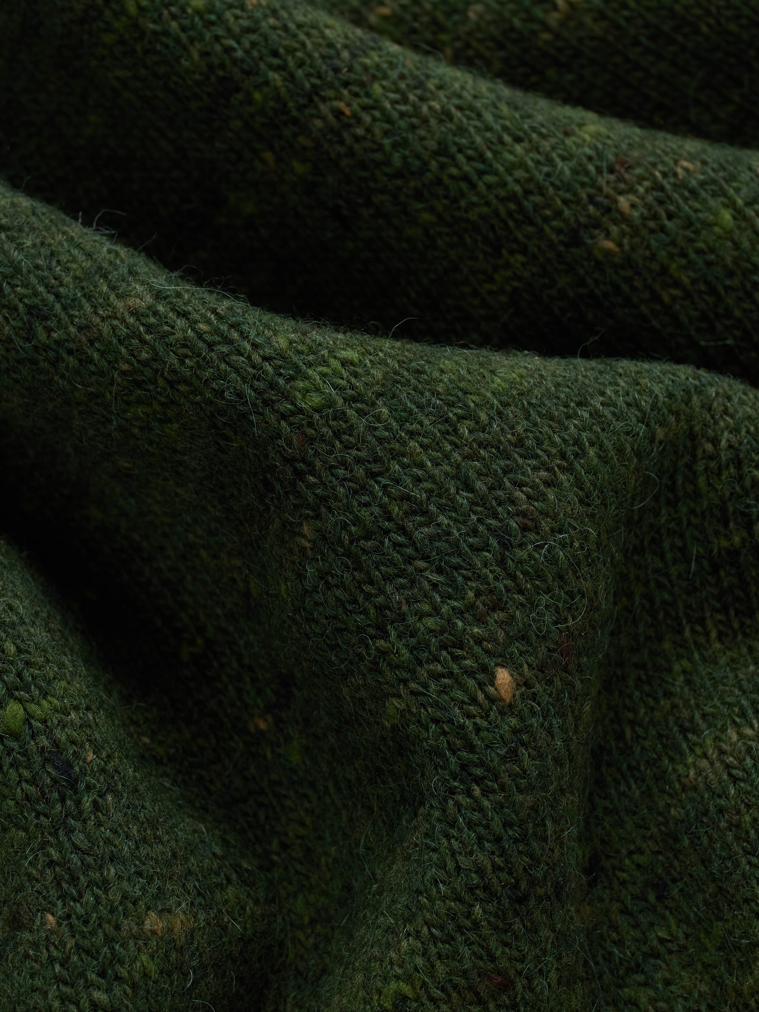 V-Neck Sweater ~ Hunter Green Tweed – 3sixteen