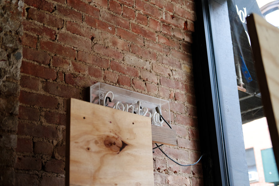 Local Guide: Contra.