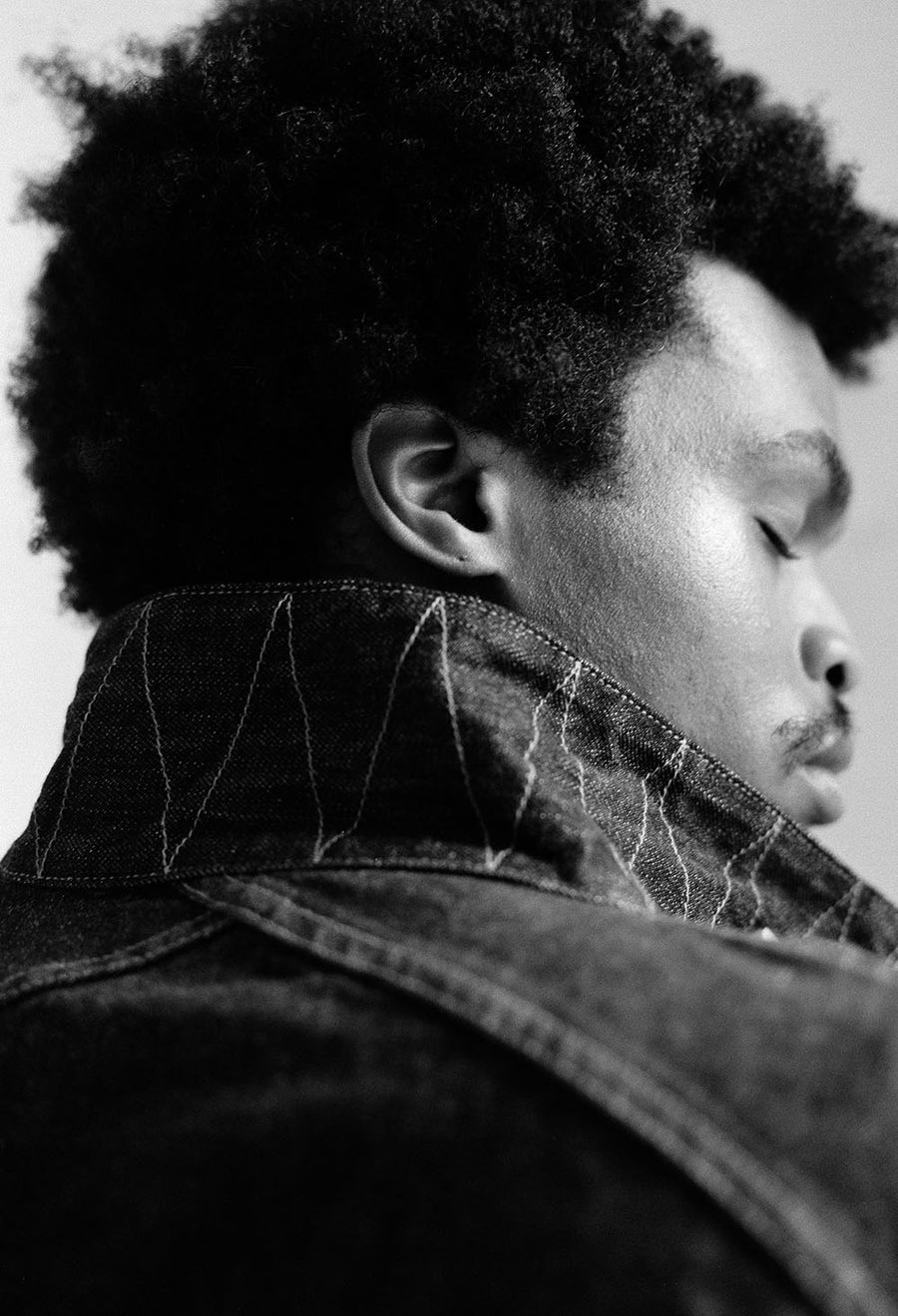 A detail shot of the zigzag stitch detail on the underside of a 3sixteen jacket.