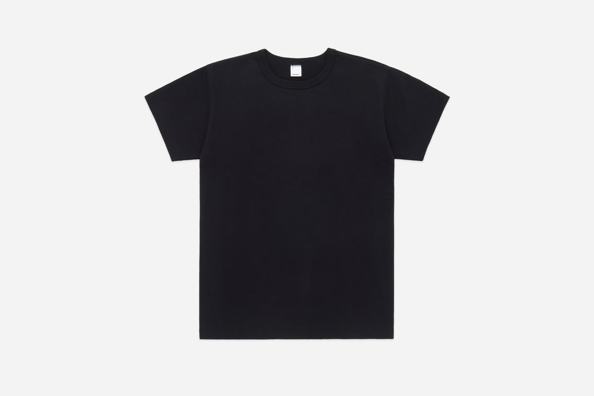tee shirt black